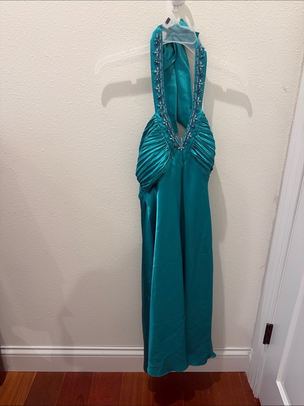 Elegant Teal Halter Evening Dress